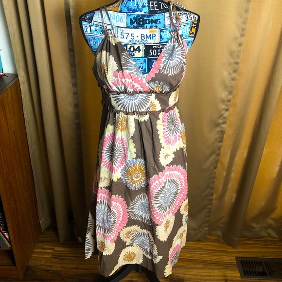 BCBGMaxAzria Dresses & Skirts - BCBGMaxAzia Summer Floral Dress